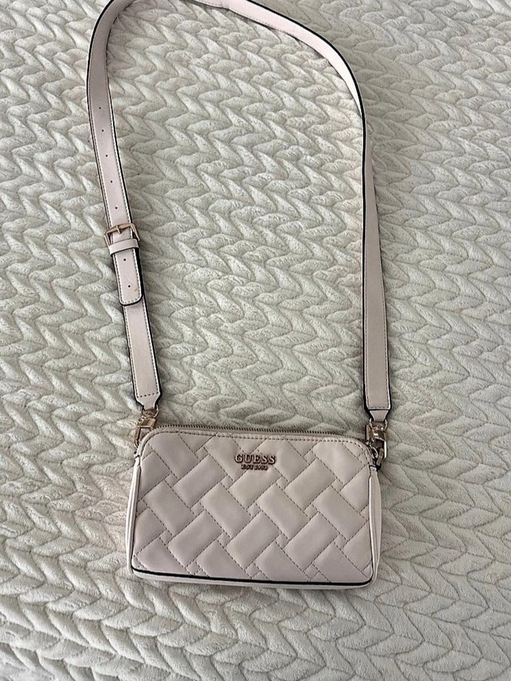 GUESS Quilted Crossbody Bag in White